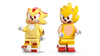 77003 Super Shadow vs. Biolizard